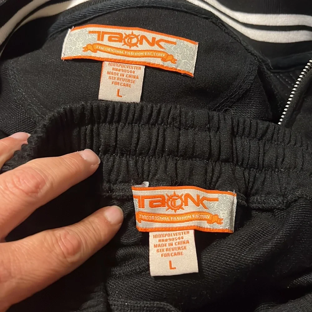 Tank black/white jacket and pants outfit