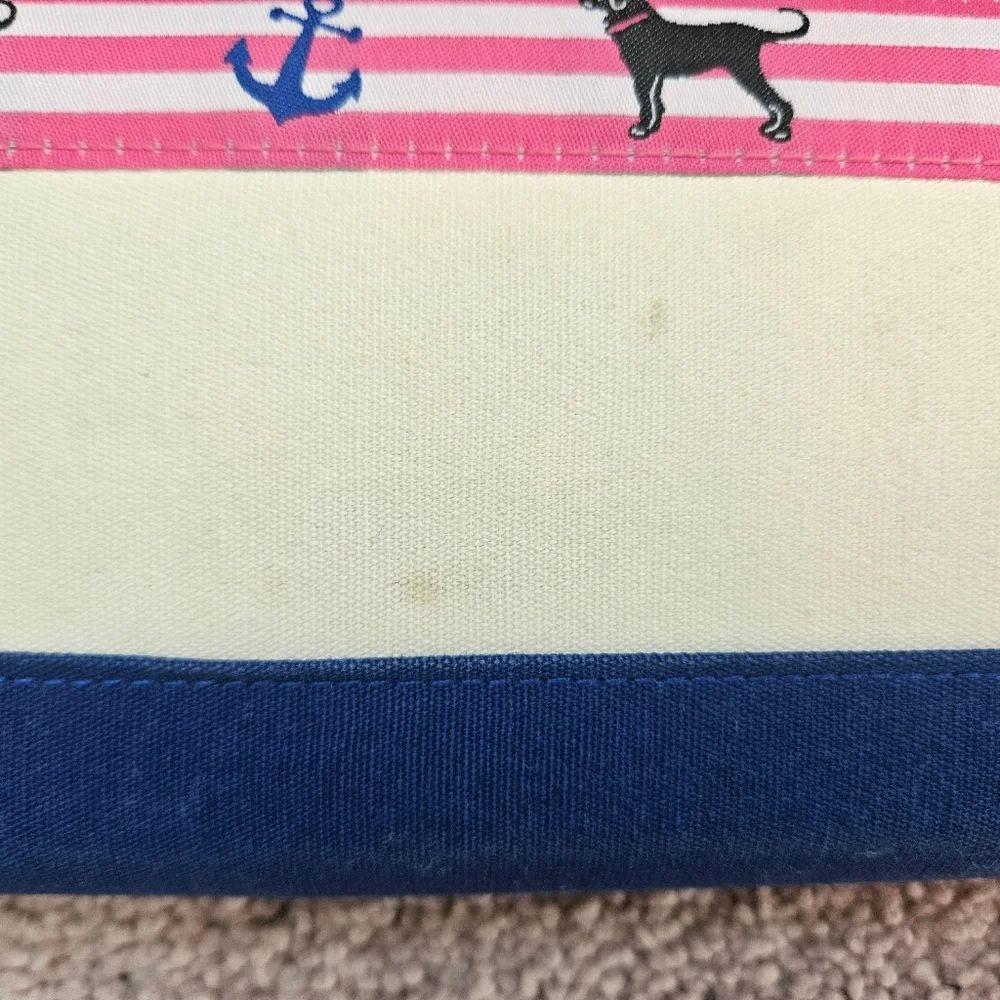The Black Dog photos considered