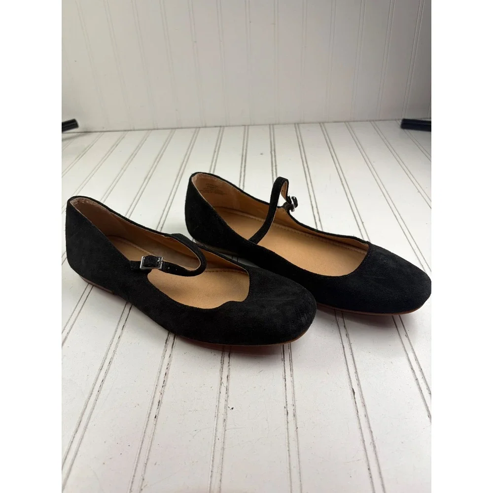 Crown Vintage elevate your