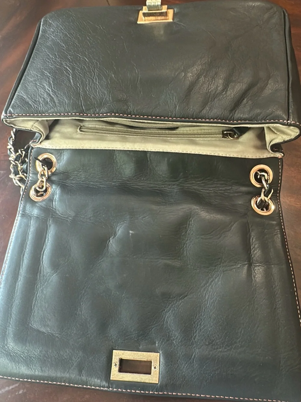 Valentino note see