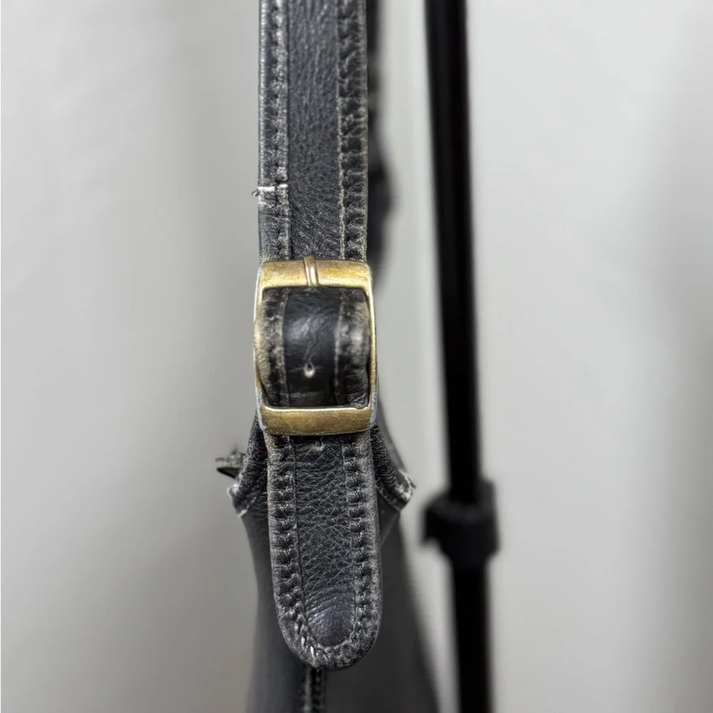 Vintage Gaucho Black Genuine Leather Adjustible Straps Crossbody Bag