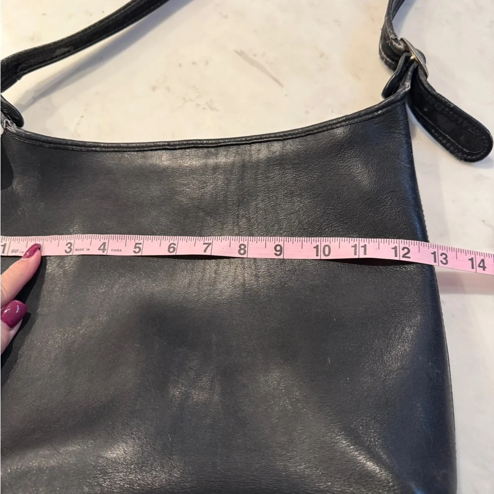 Vintage Gaucho Black Genuine Leather Adjustible Straps Crossbody Bag