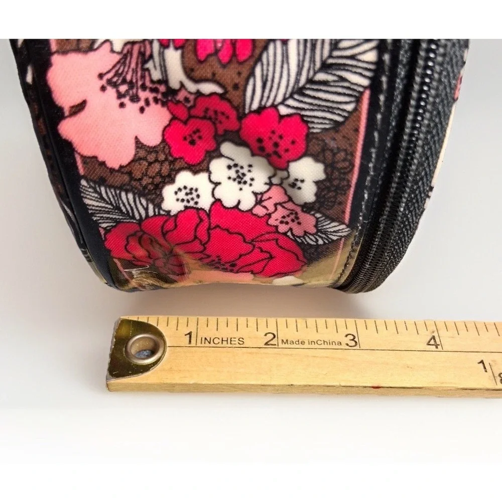 Vera Bradley Mocha Rouge Round Cosmetic Case Floral Travel Makeup Bag Pink Brown