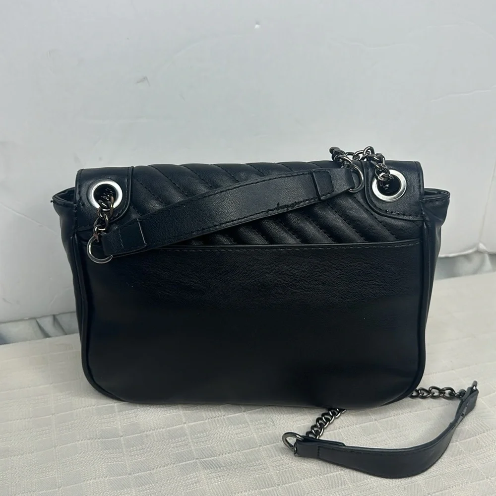 Badgley Mischka compact boxy