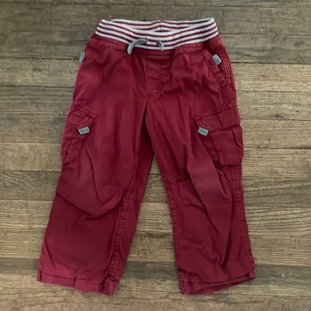 Red cargo pants boys Hanna Andersson