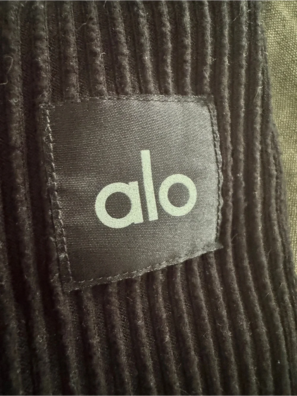 ALO Yoga comfortable ribbed