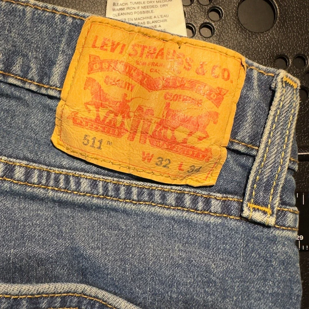 Levis levi 511