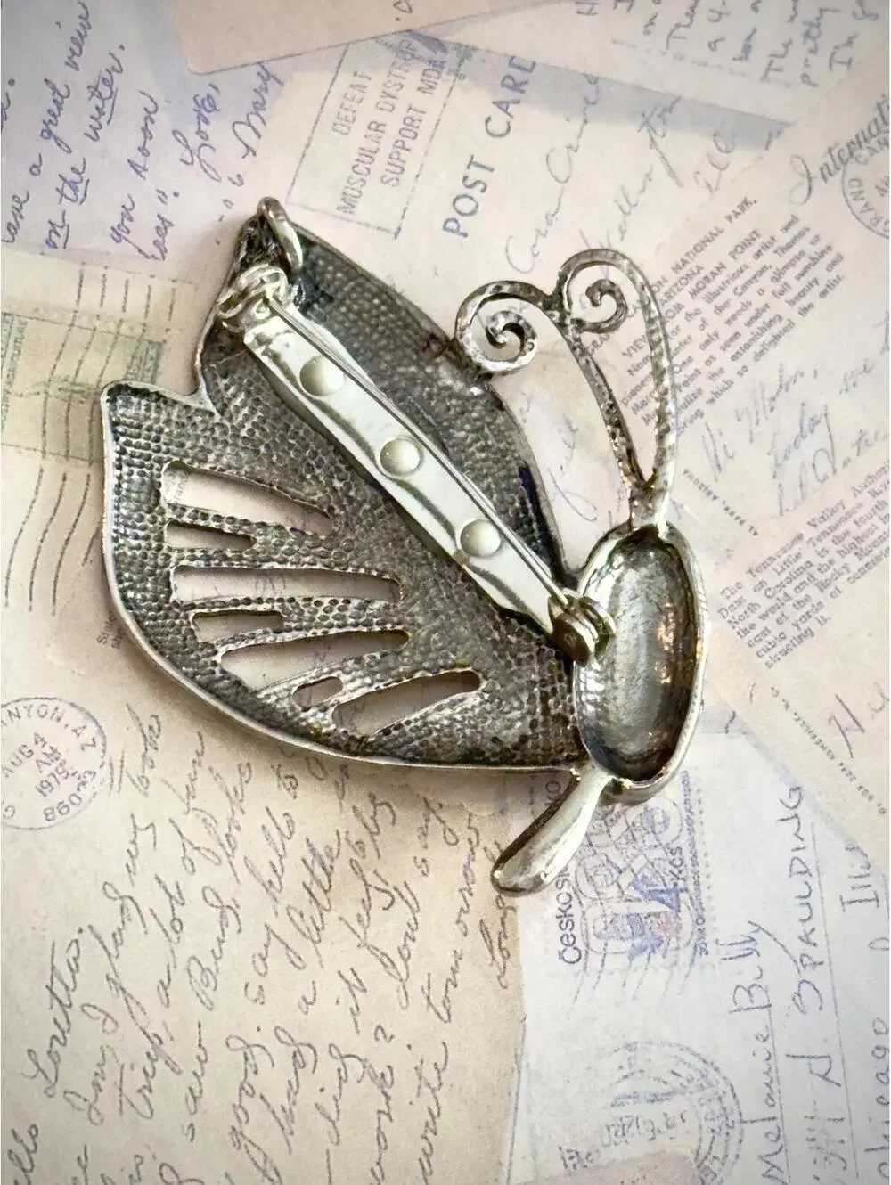 Vintage gentle symbol