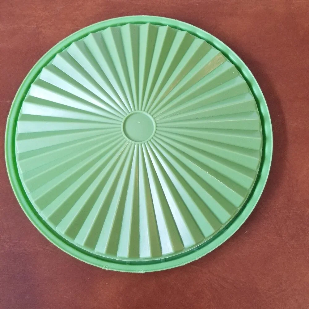 Tupperware bright green