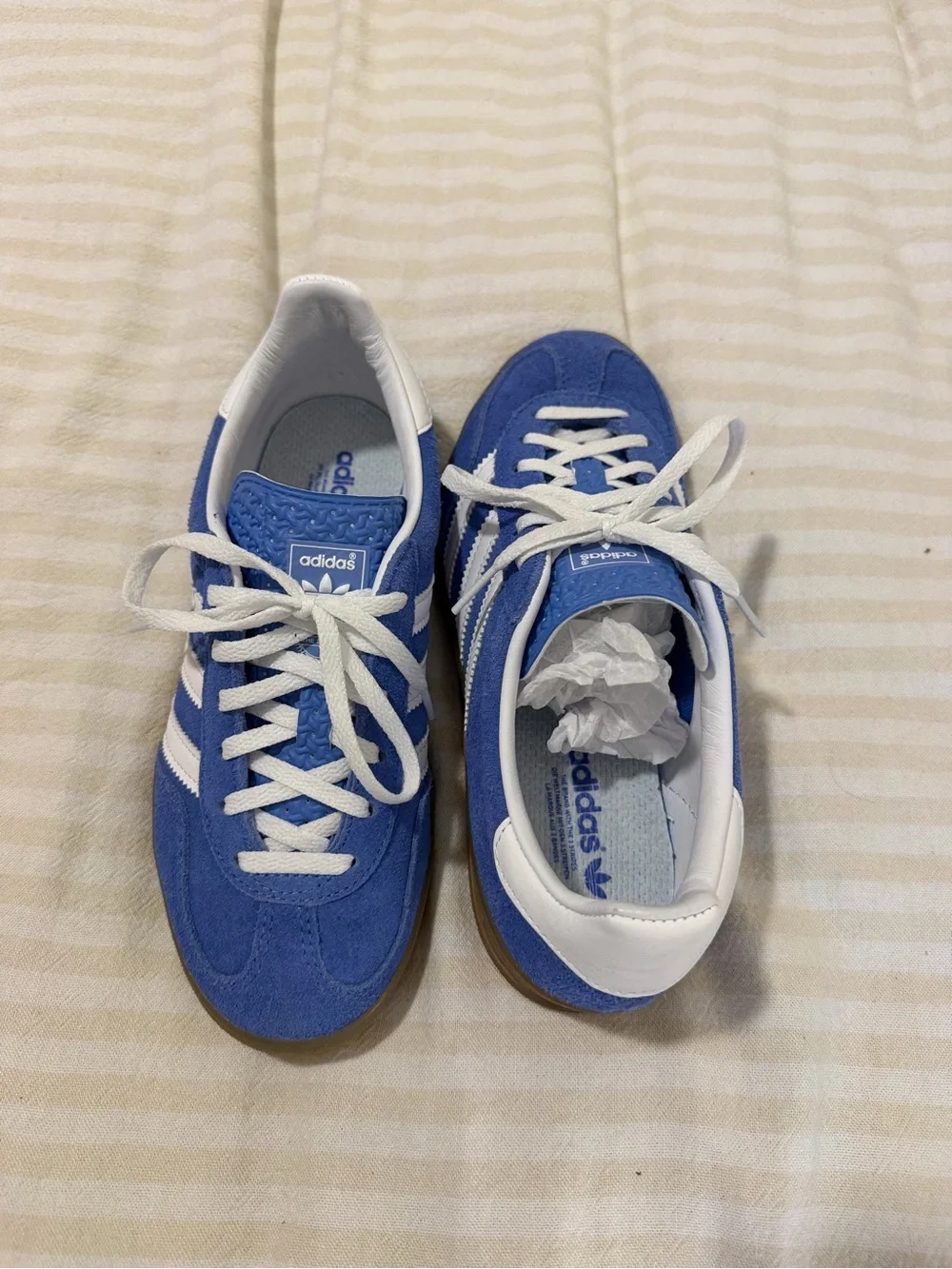 adidas low profile