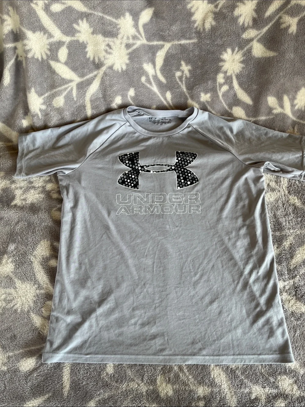 Boys Athletic Bundle - Nike pants/Adidas Zip Jacket & UA Tee-Size XL