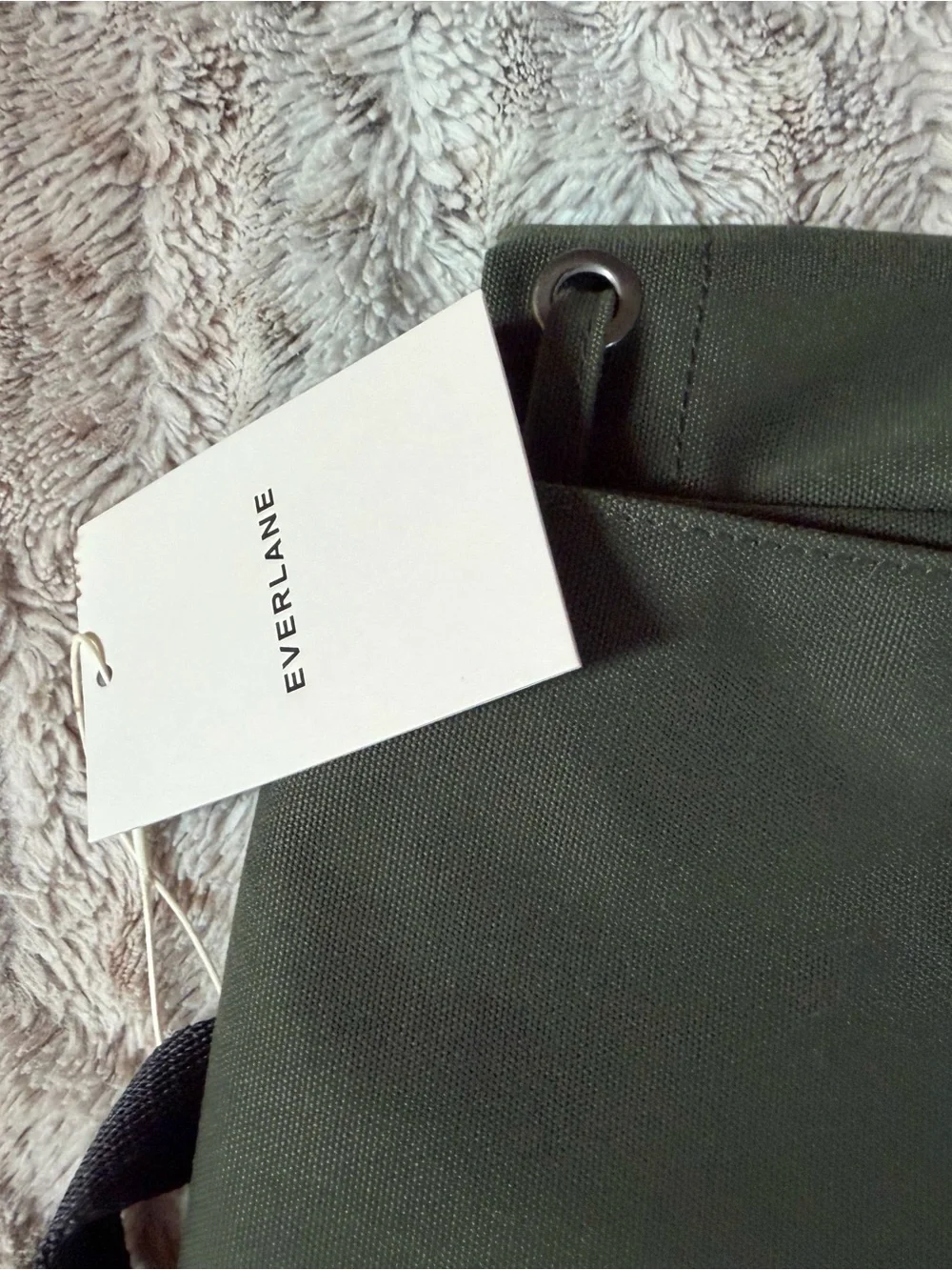 Everlane new canvas