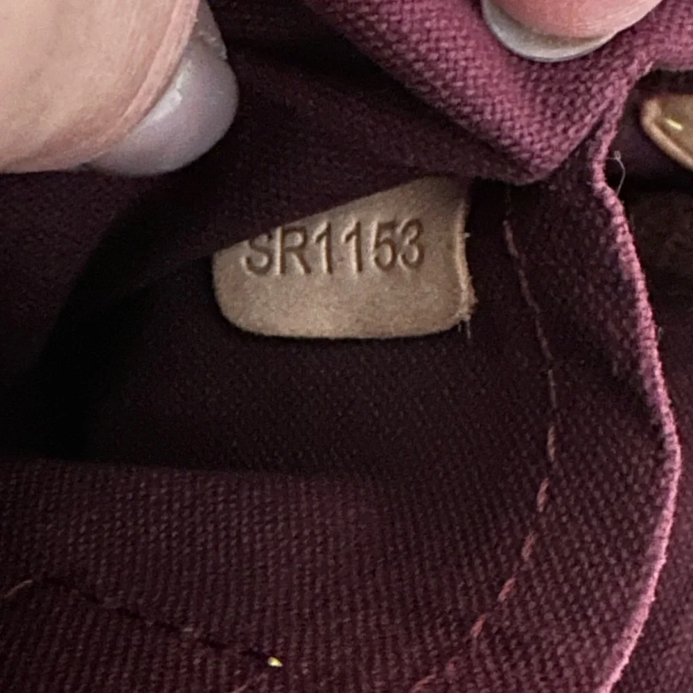 Louis Vuitton Monogram Canvas Shoulder Bag with Gold Chain