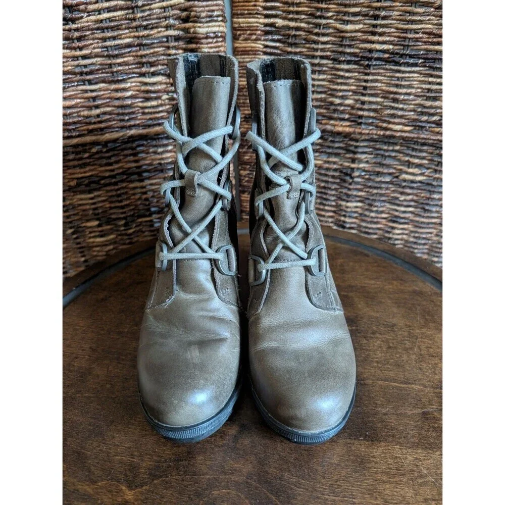 Sorel southwestern wedge