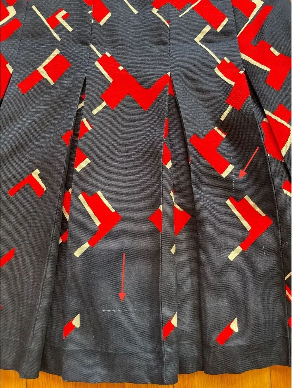 Tory Burch Truman Silk Dress Red Navy Geometric Pleated Size 2