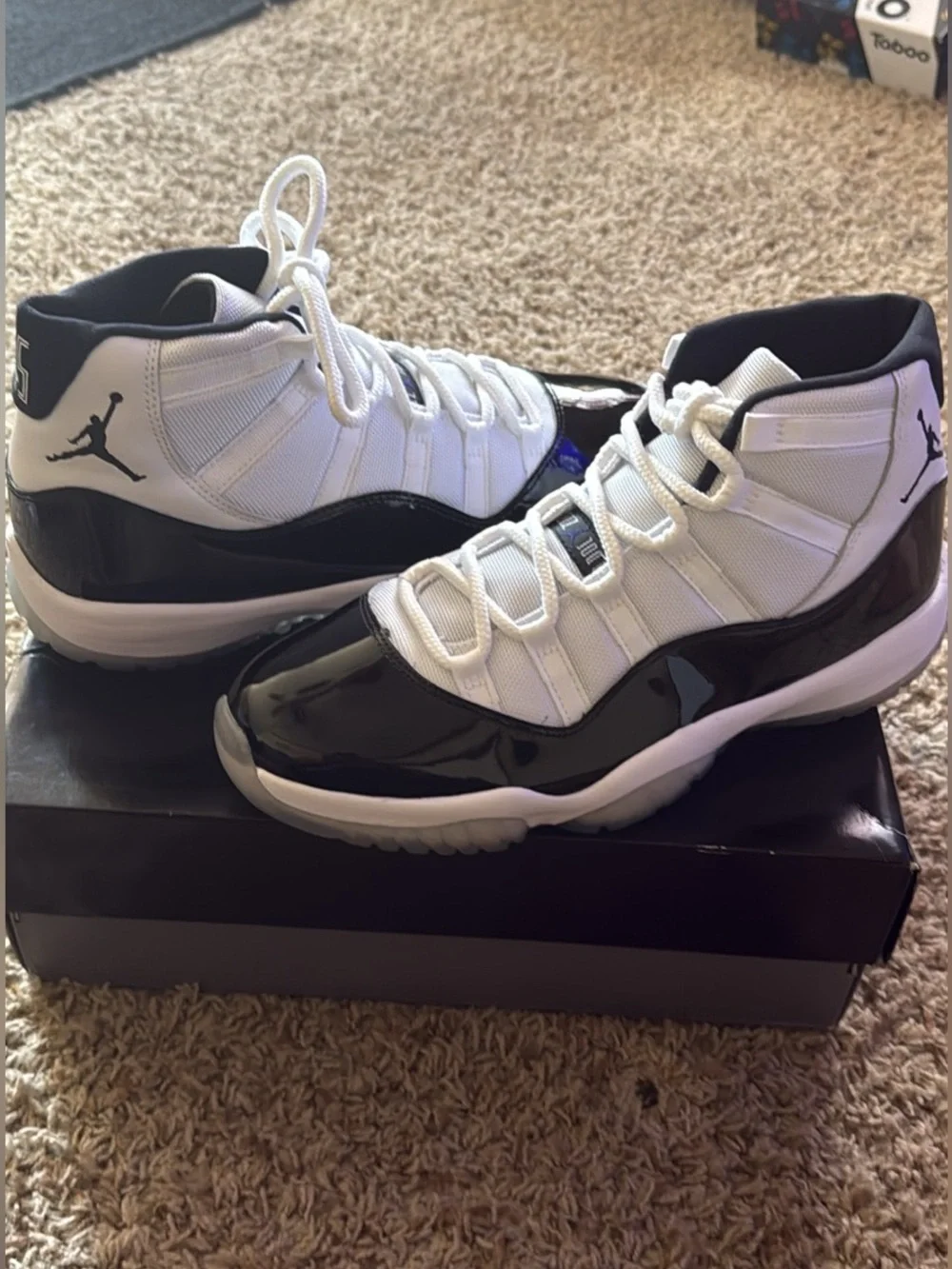 Nike Air Jordan 11 Retro Concords DS(2018)