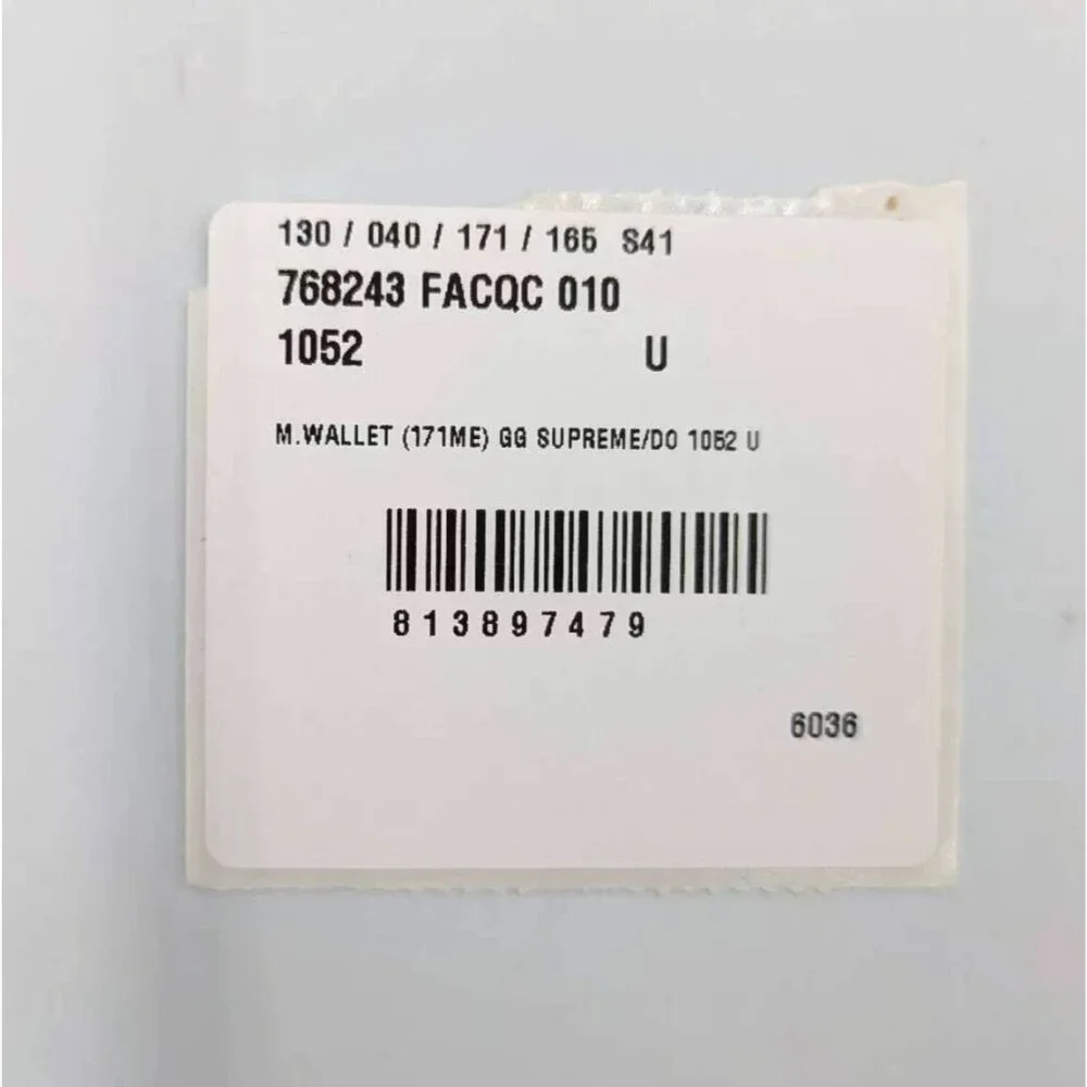 Gucci signature gg