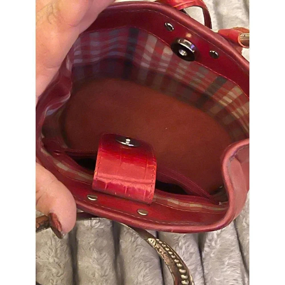 Brighton vintage red crocadile corazon mini bucket bag heart handle