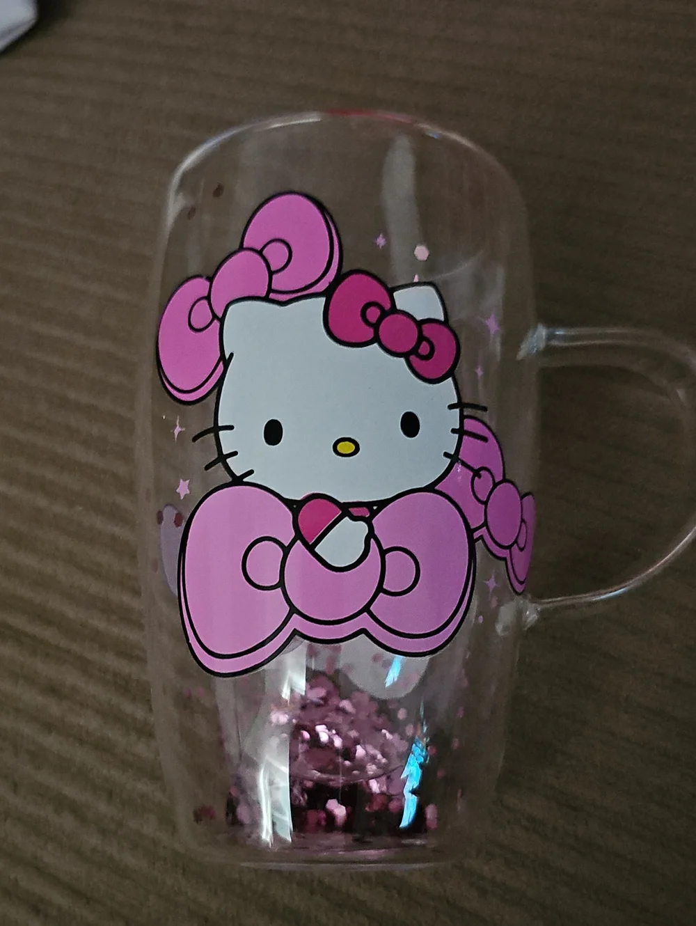 Nwt Hello Kitty Pink Bow Confetti Glass  Mug