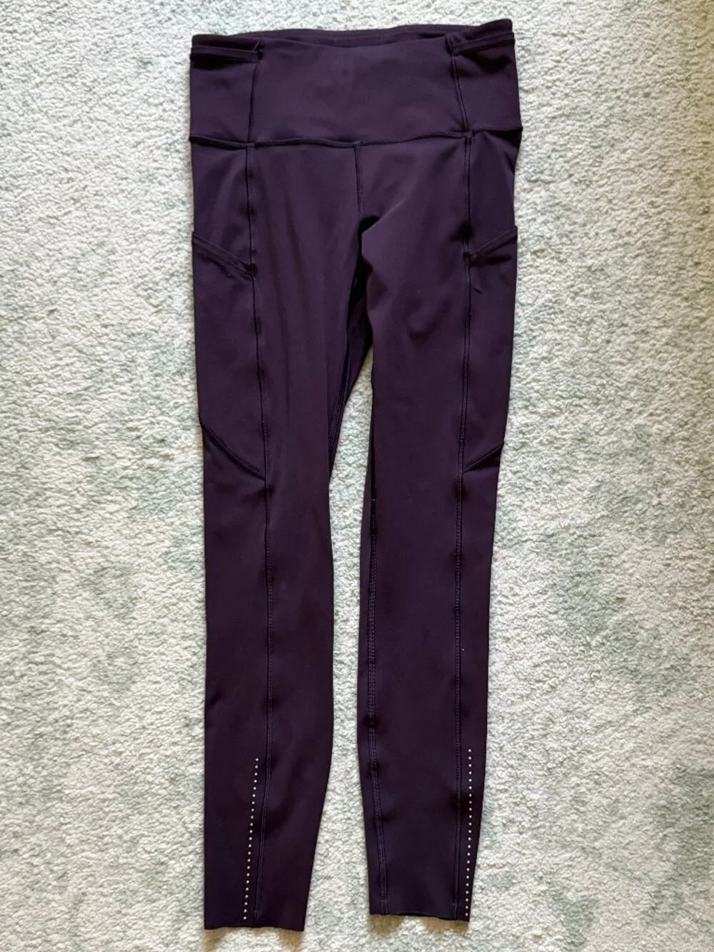 LULULEMON Merlot w POCKETS High Rise FAST FREE Running REFLECTIVE Leggings  sz 4