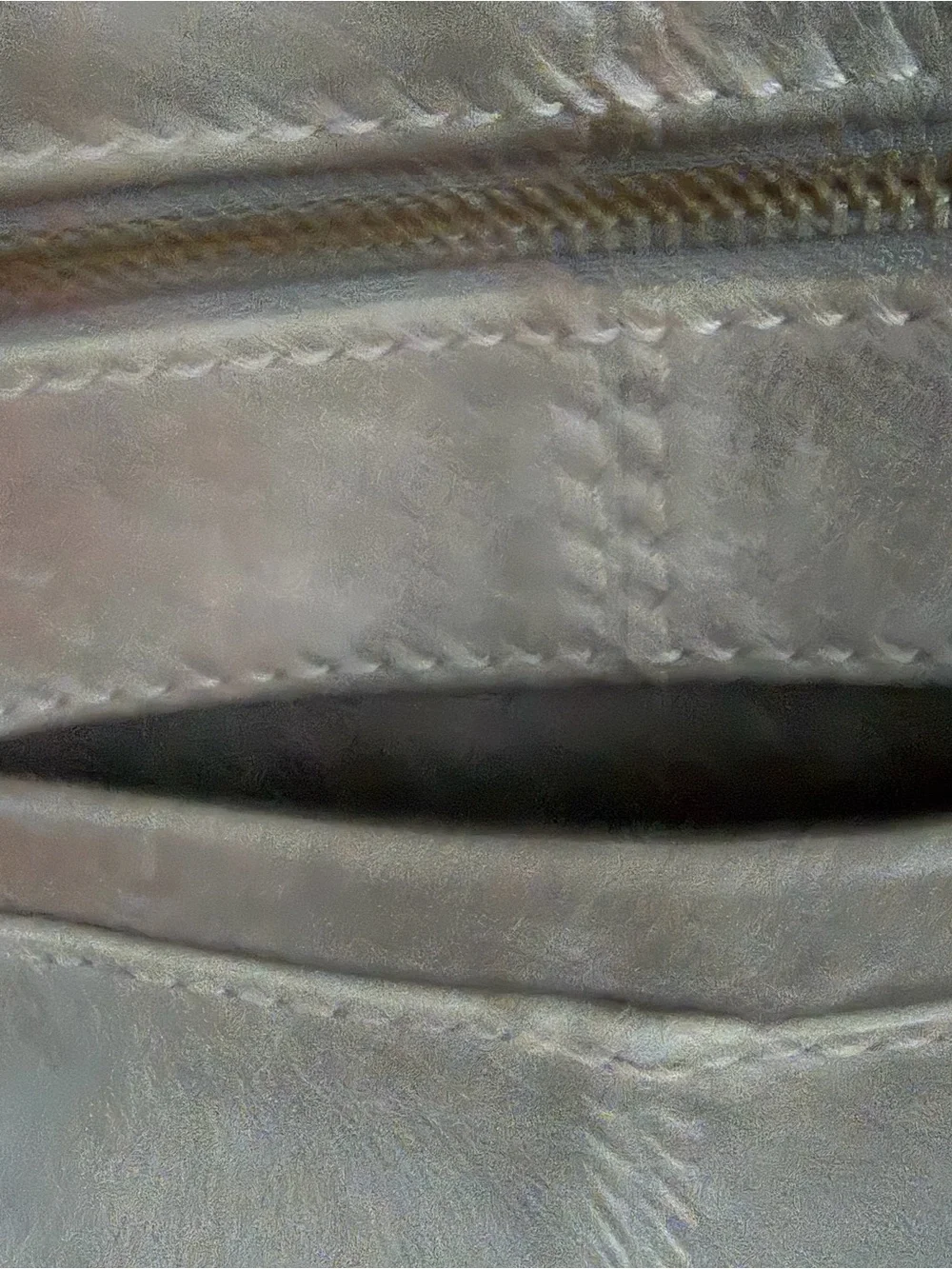 Lucky Brand Leather Crossbody Bag Taupe Gray Multi Pocket Adjustable Strap
