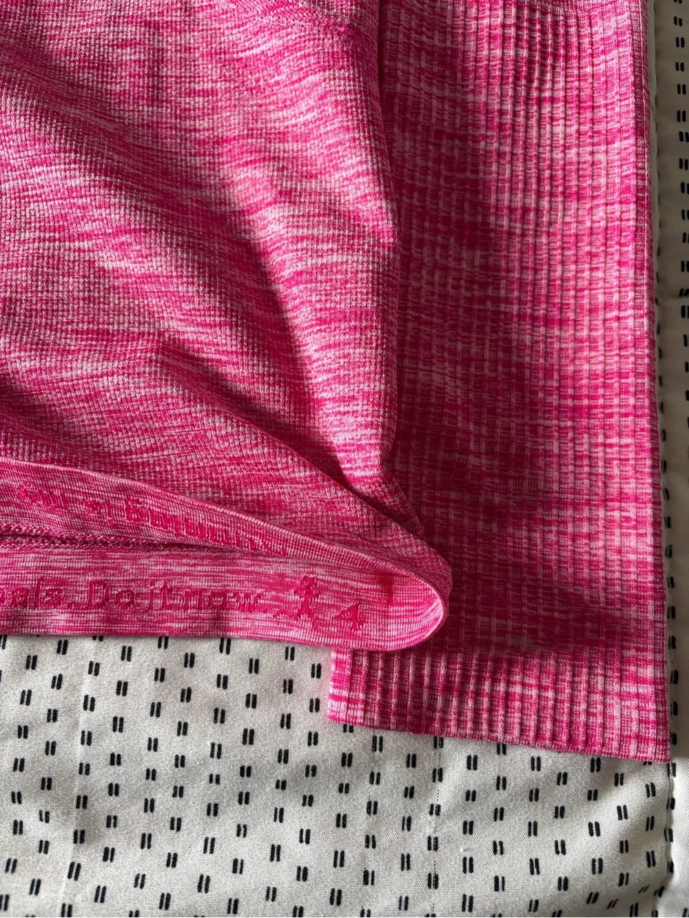 lululemon athletica excellent size