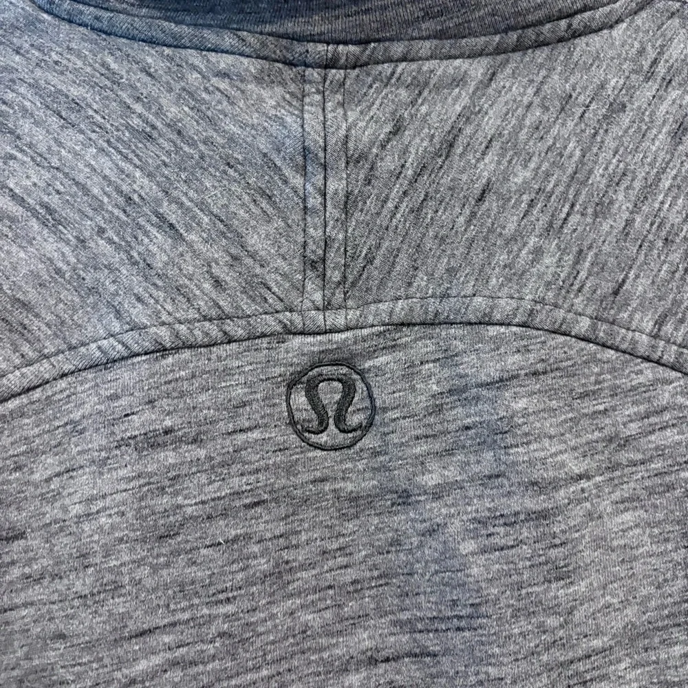 lululemon athletica layer this