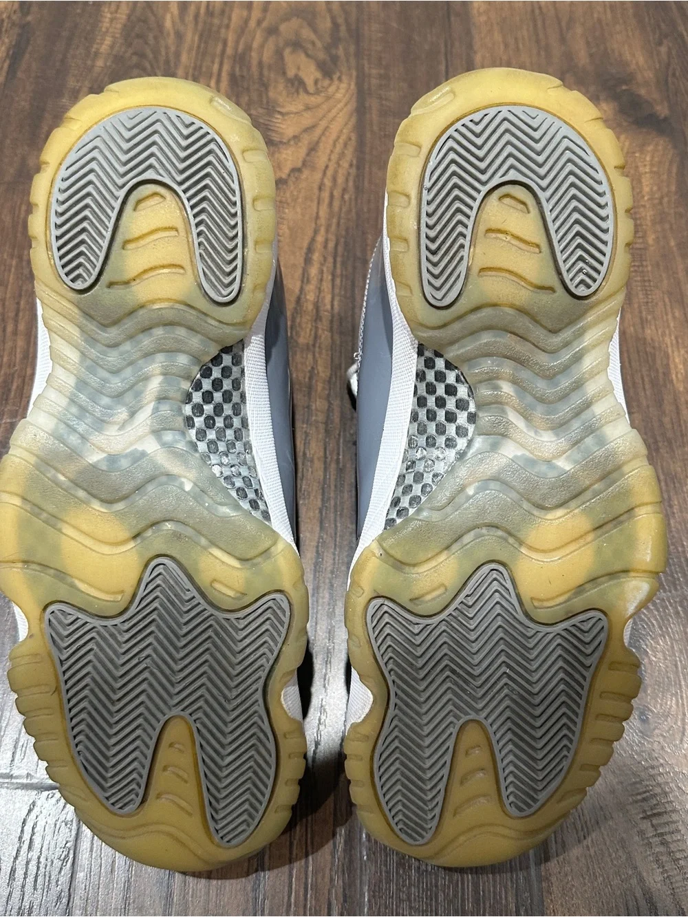 Nike Air Jordan 11 Retro 'Cool Grey'