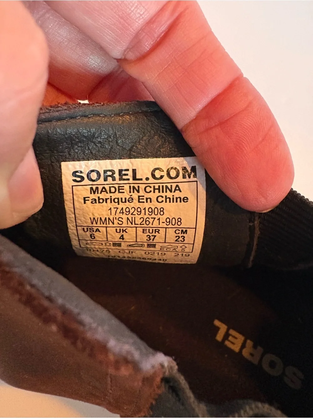 Sorel stylish pairs comfort