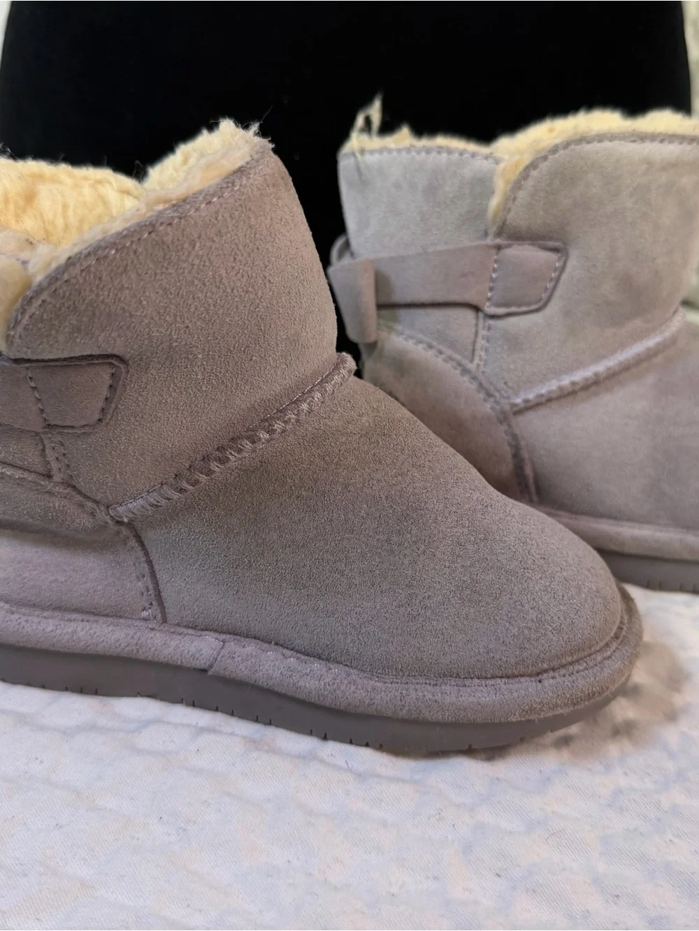 BearPaw side style lining
