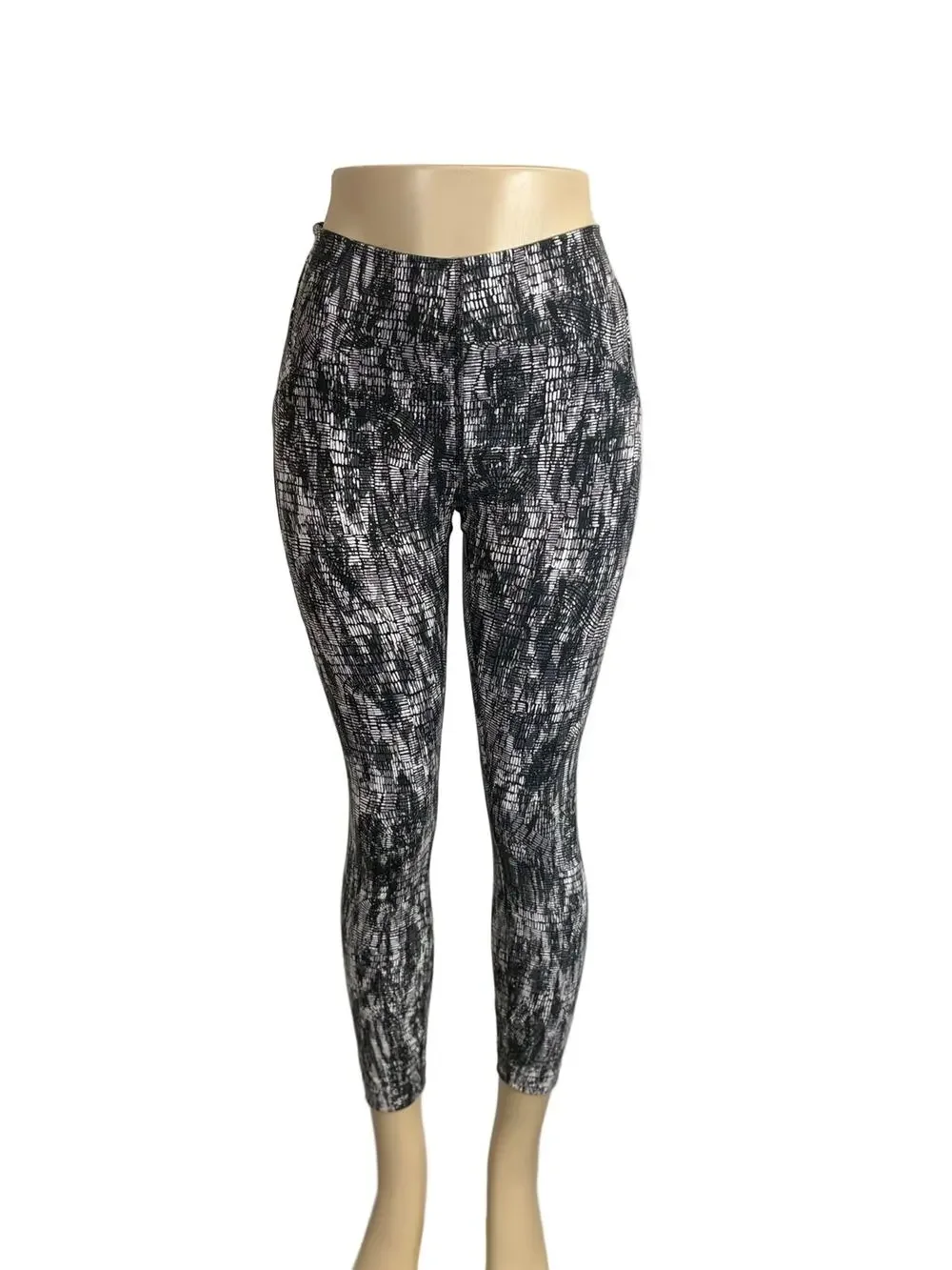 Lululemon patterned leggings