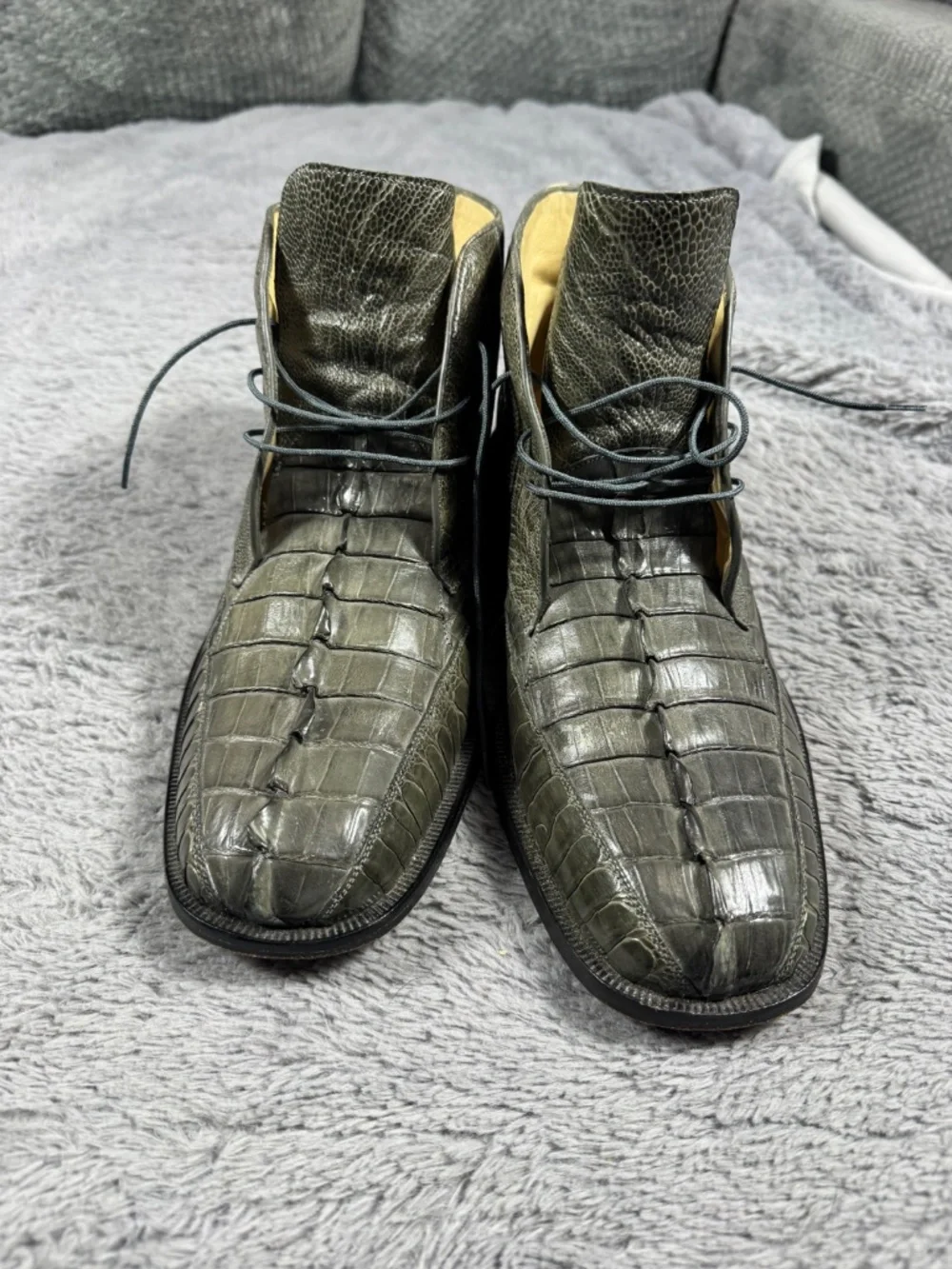 N/A genuine crocodile