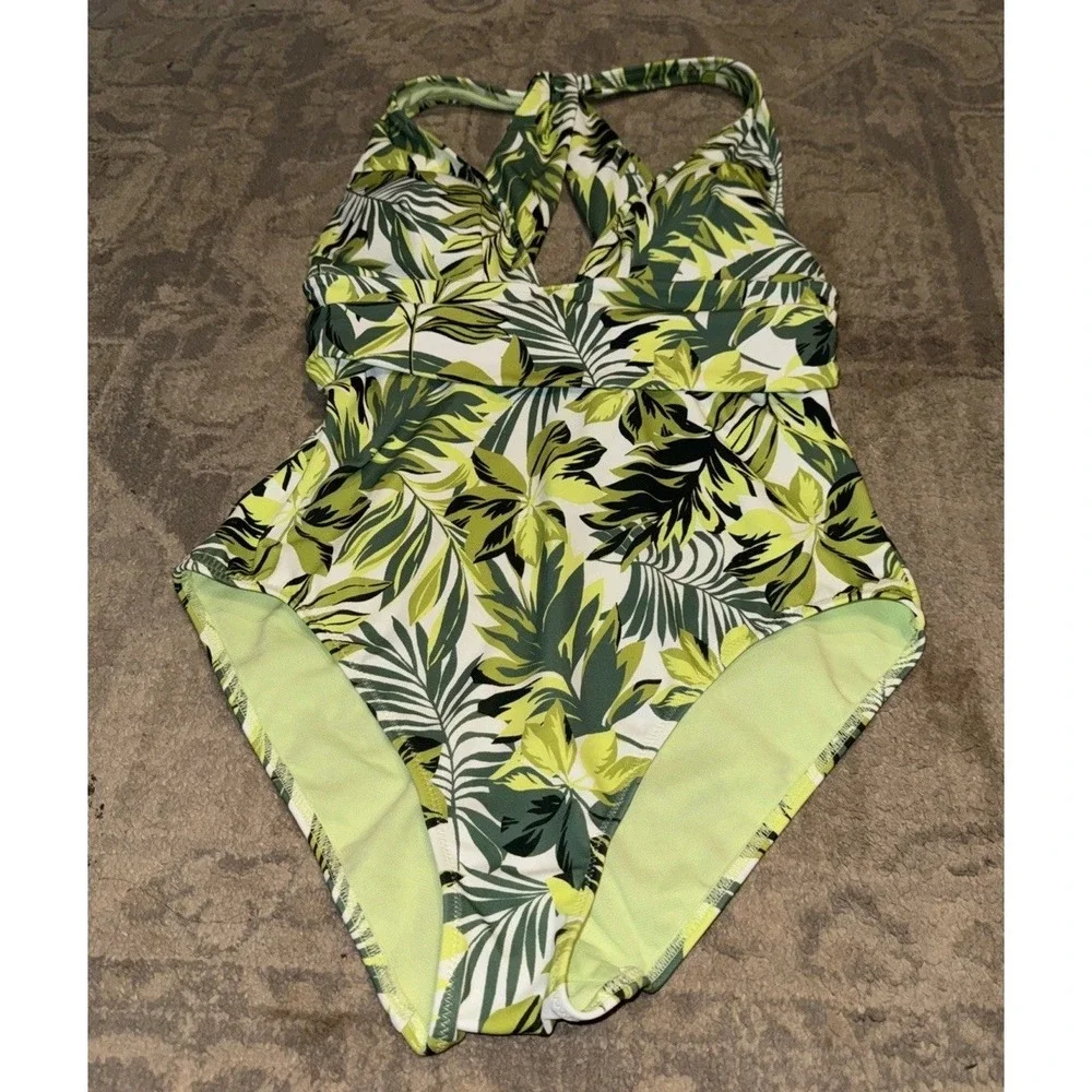 Adora Me‎ Monroe Womens One- Piece Plus Size Medium Floral Green Swimsuit