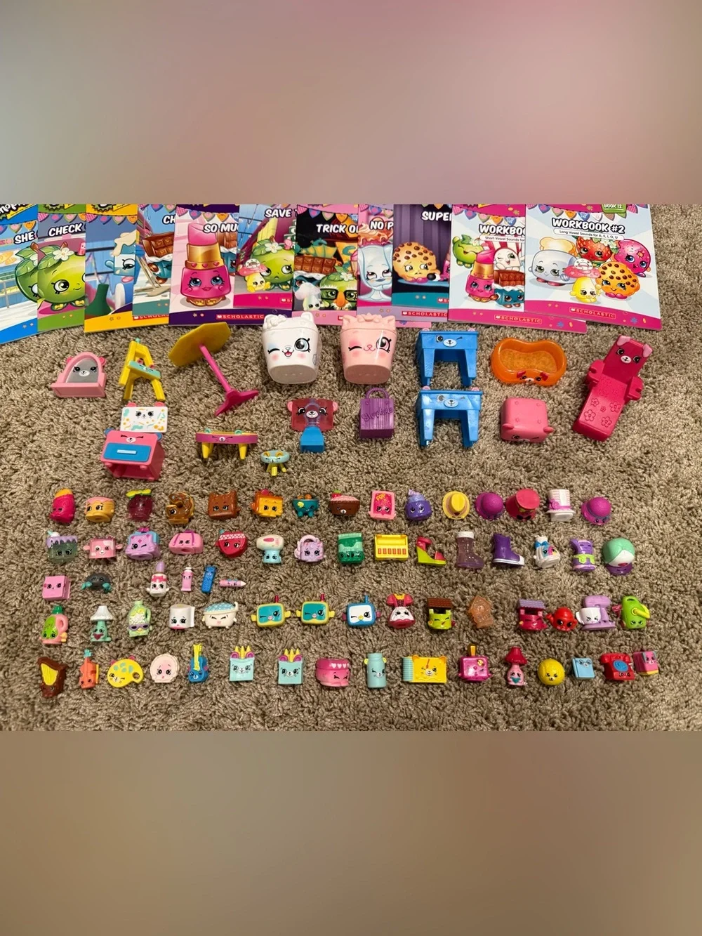 Shopkins Lot of 83 Figures + 11 Books | Willing to spilt up!Make offers!