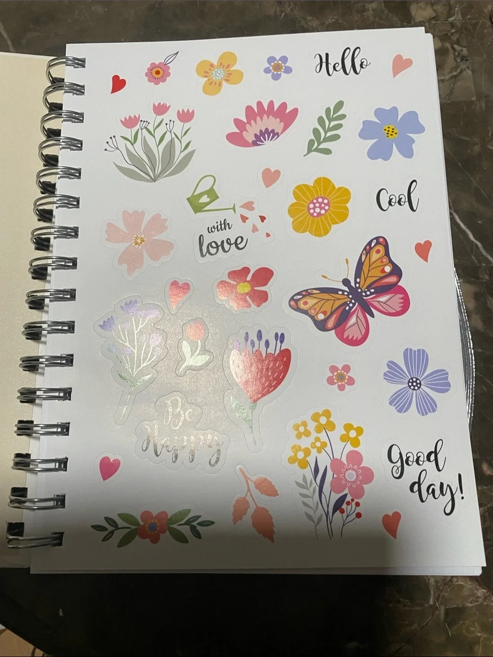 Posh + pop find journal