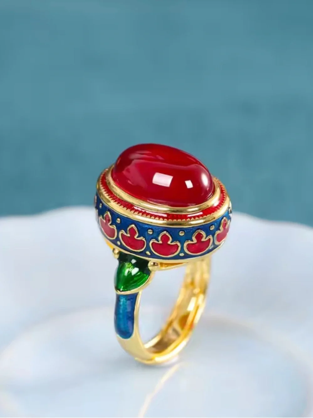 Royal Verona Cabochon Statement Ring