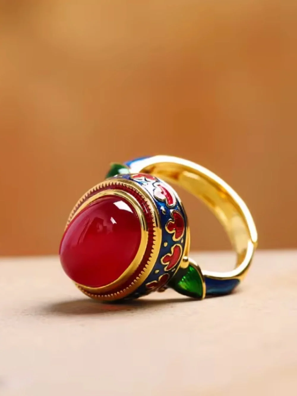 Royal Verona Cabochon Statement Ring