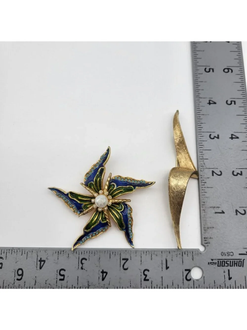 Vintage Art Author Pepper Brooch pin lot 2 Pinwheel & abstract bird blemished