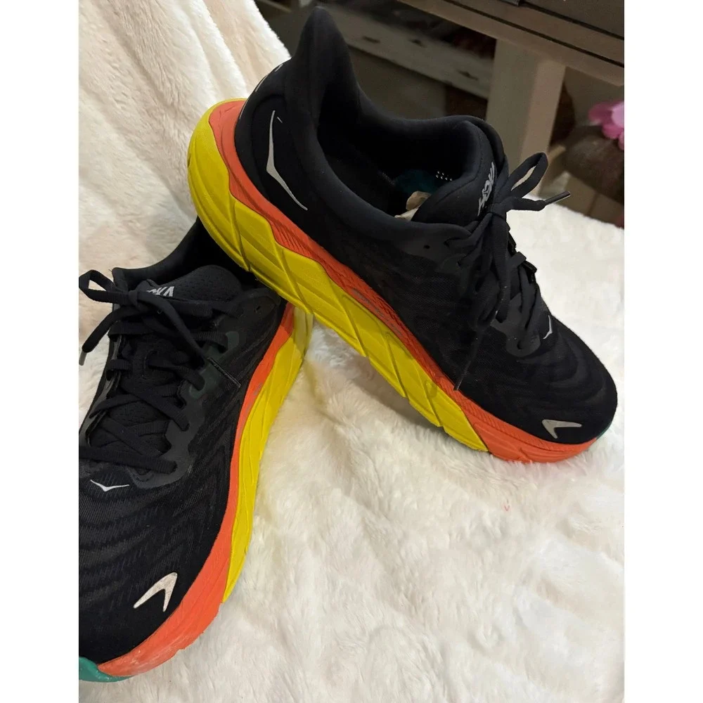 Hoka One One hoka one