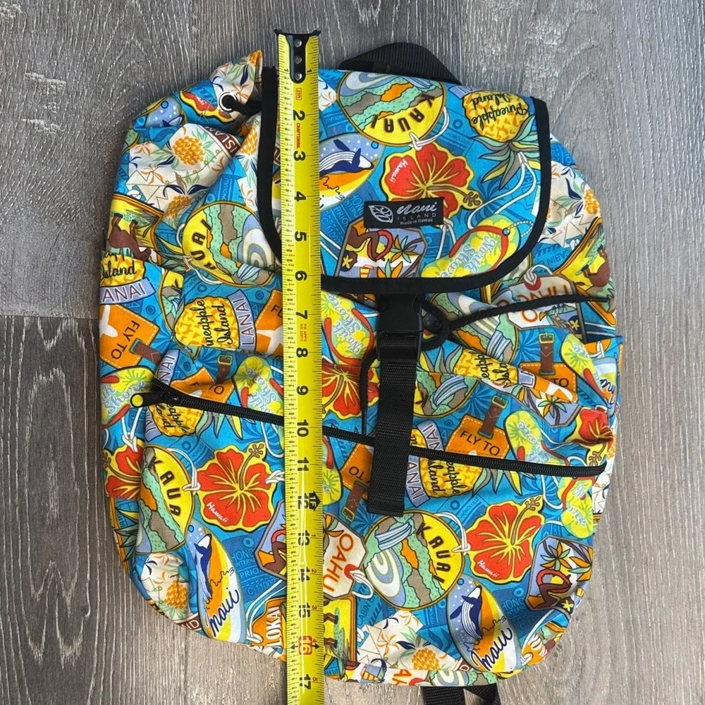 Maui Island featuring all Hawaiian islands Backpack 0288