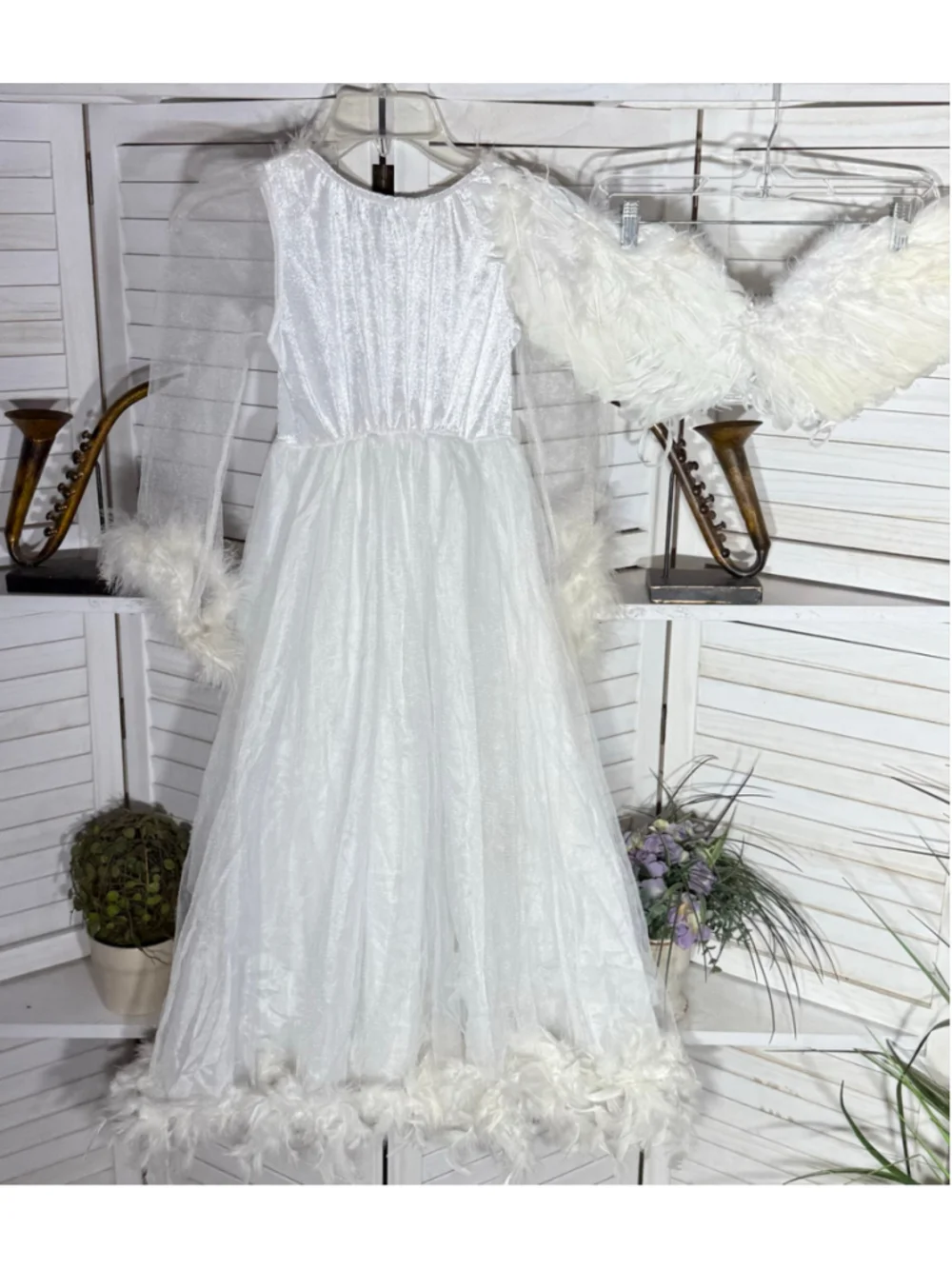 Vintage feathered angel