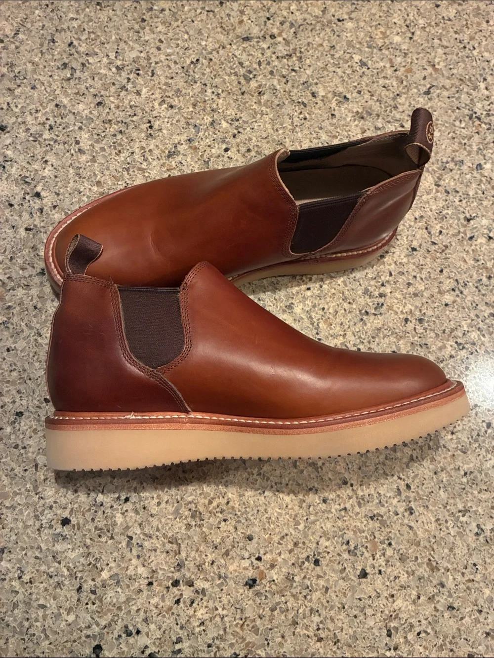 Taylor Stitch silhouette side