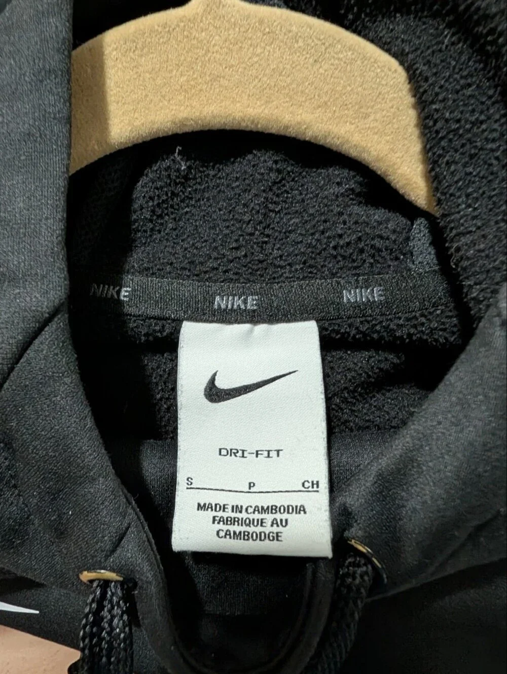 Nike color black