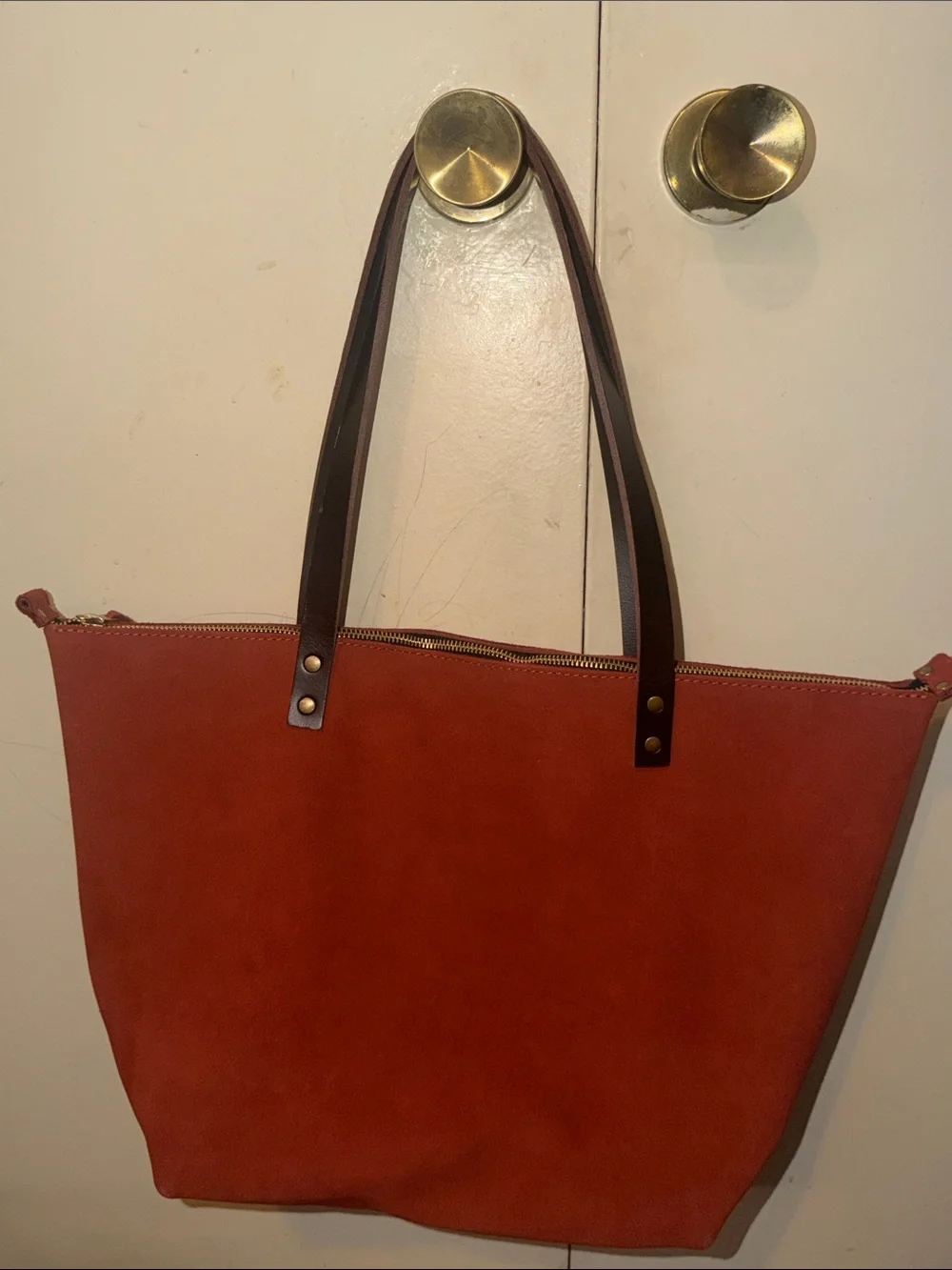 NWT Portland Leather Large Zippered Cinnabar Tote