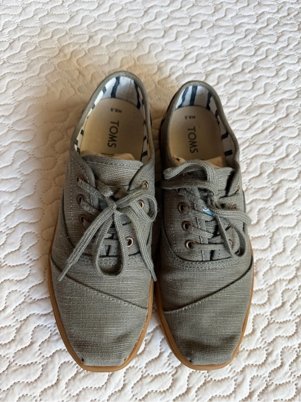 Toms item very