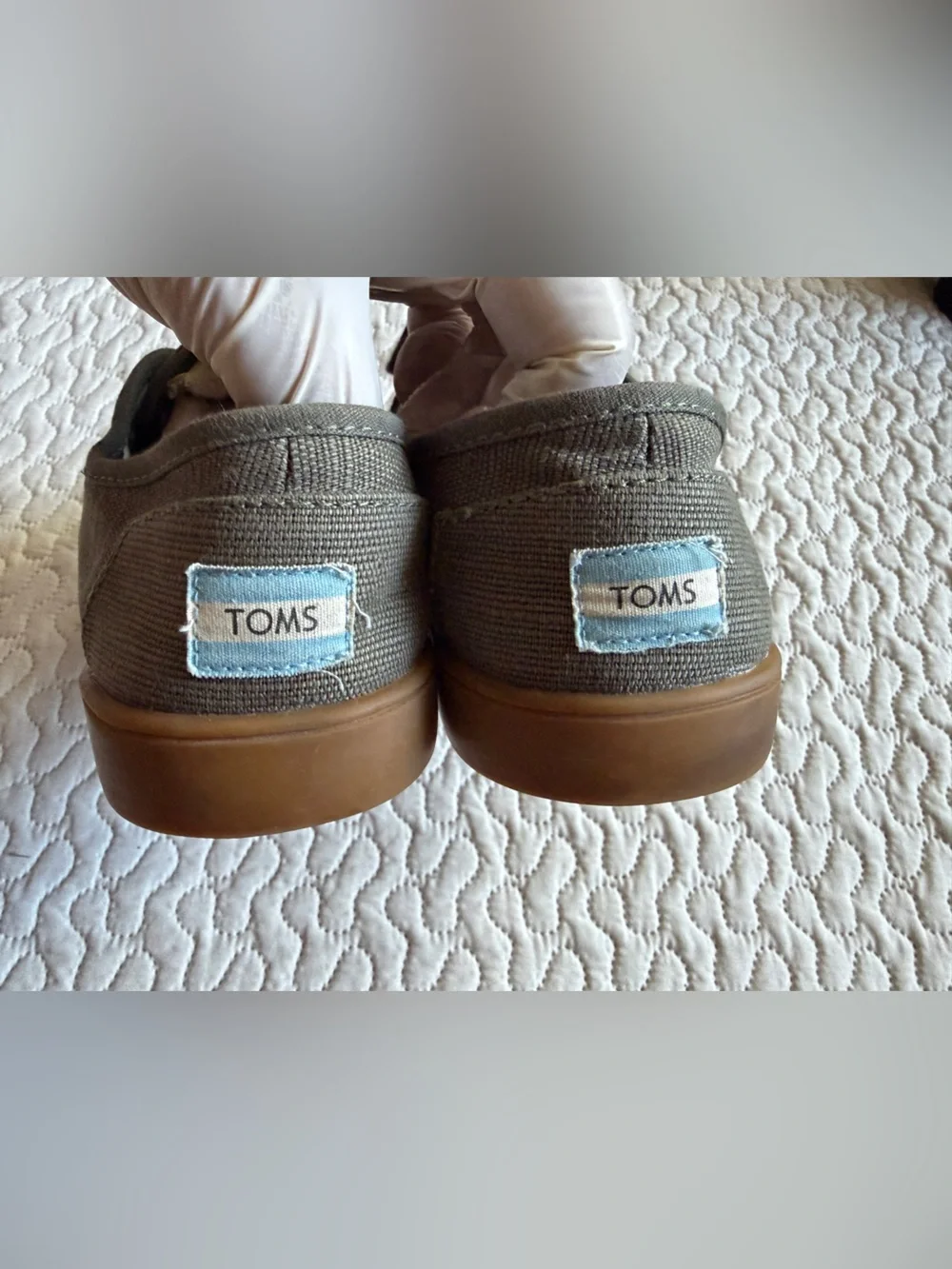Toms item very