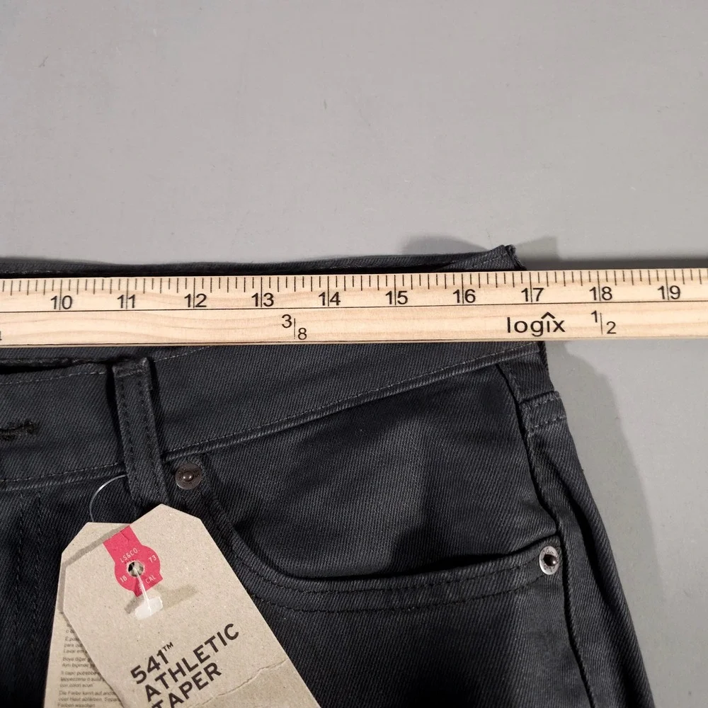 Levis levi 541