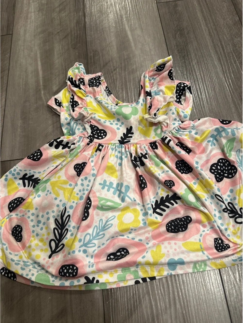 Mila & Rose 95% polyester