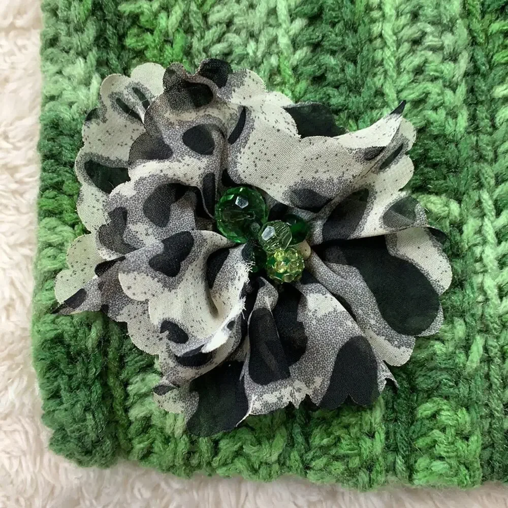 Handmade green crochet‎ and fabric flower tote bag