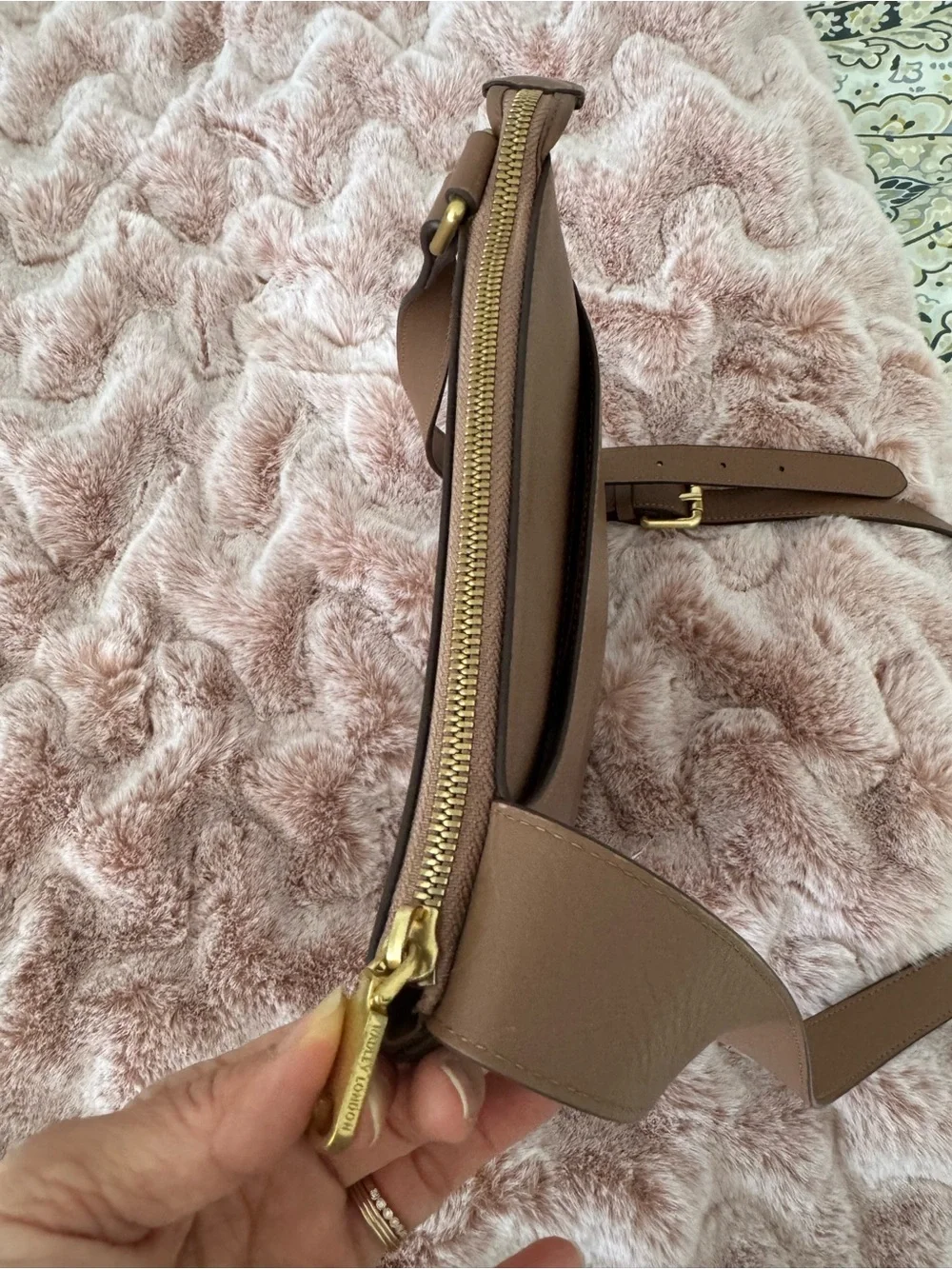 RADLEY LONDON Pockets Icon Zip Leather Crossbody Bag with Gold Hardware